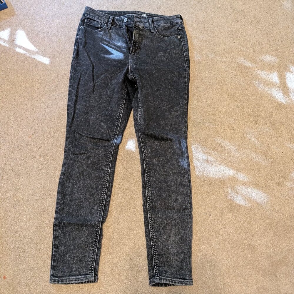 Women's Dark Grey Old Navy High Rise Rockstar Super Skinny Jeans